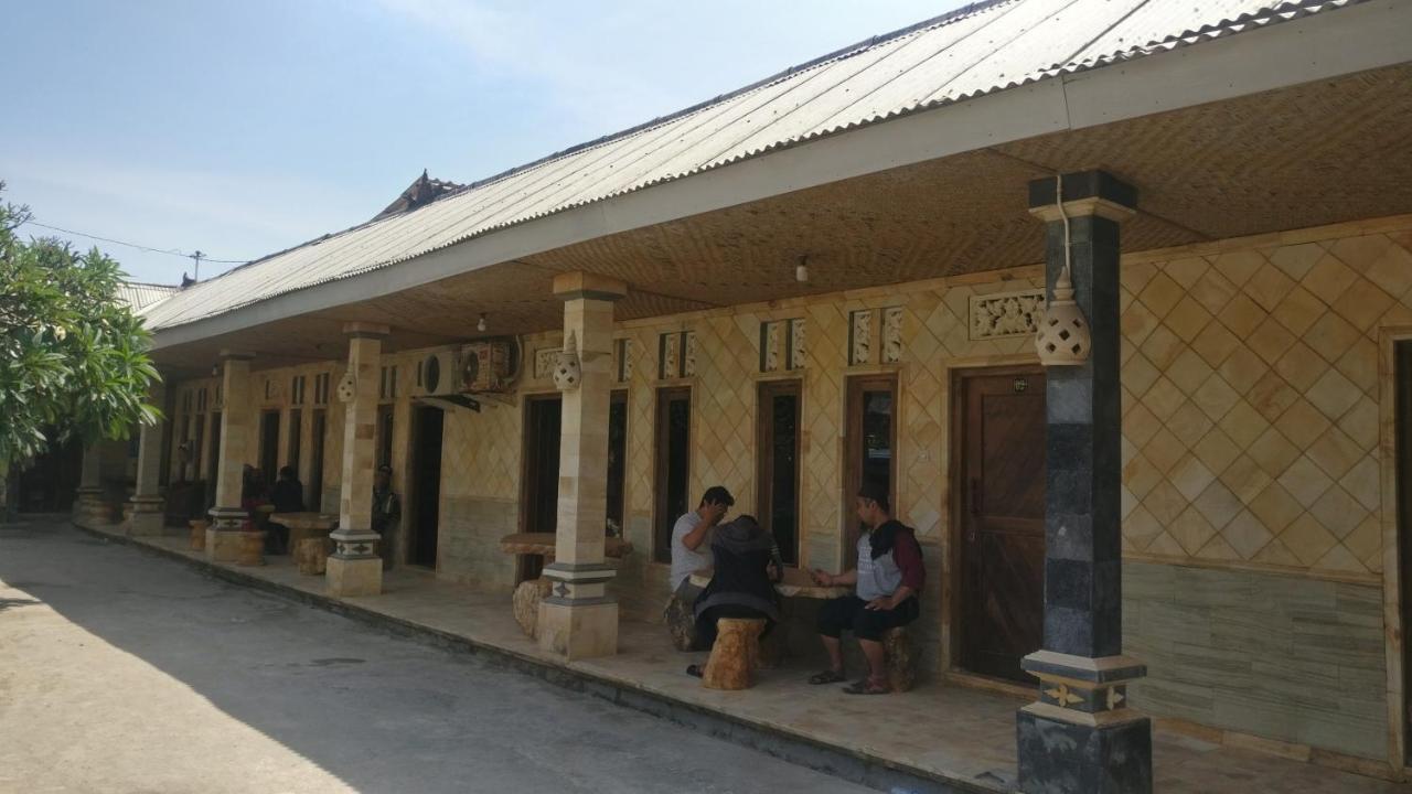 Hotel Kampoeng Drini Brono Eksteriør bilde